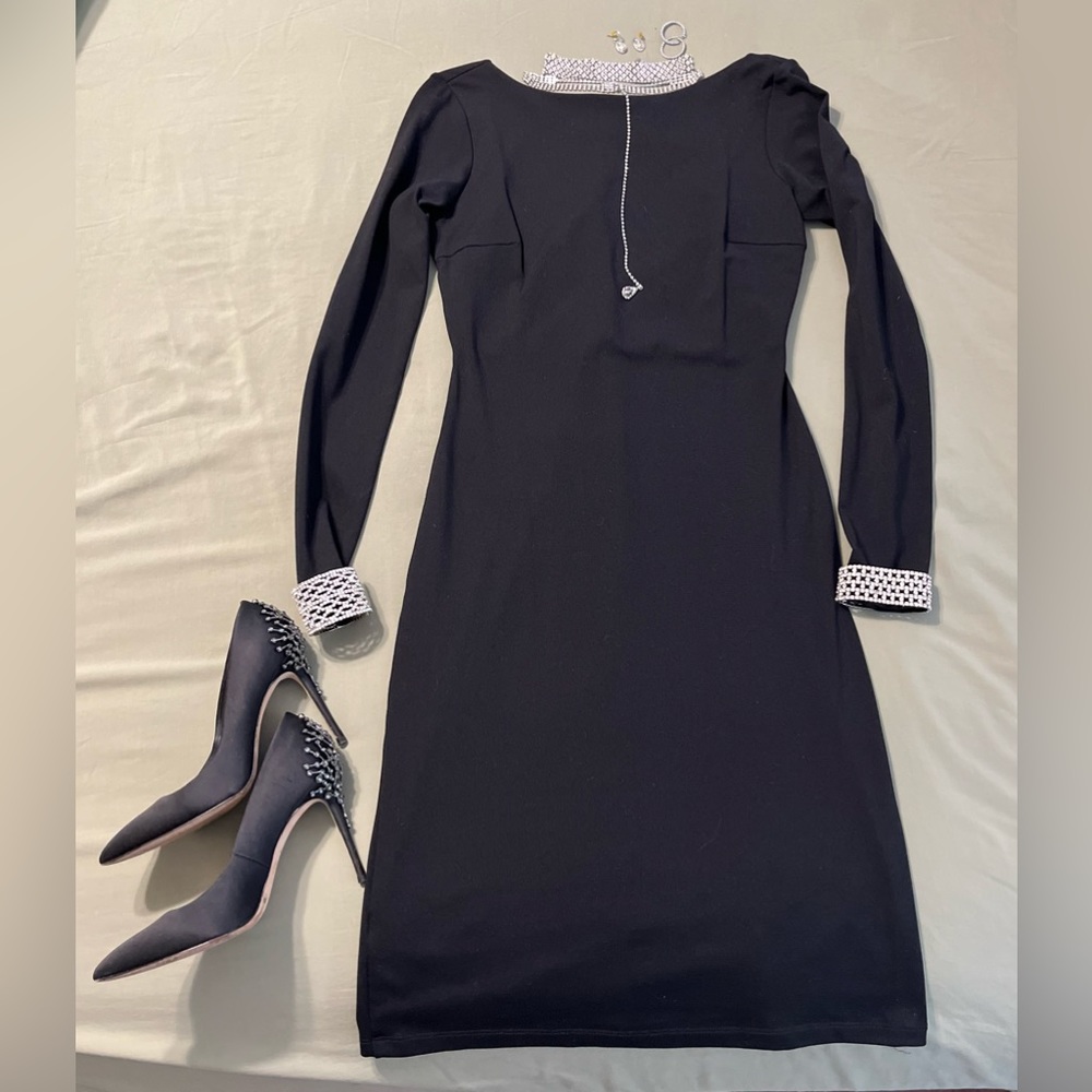 SEXY BACKLESS BODYCON LITTLE BLACK DRESS (M)